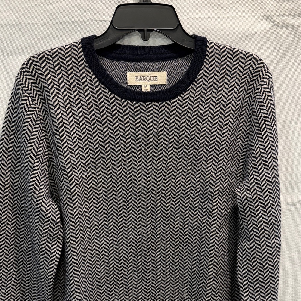 Excellent Barque Navy Herringbone Merino Wool Crewneck Sweater M